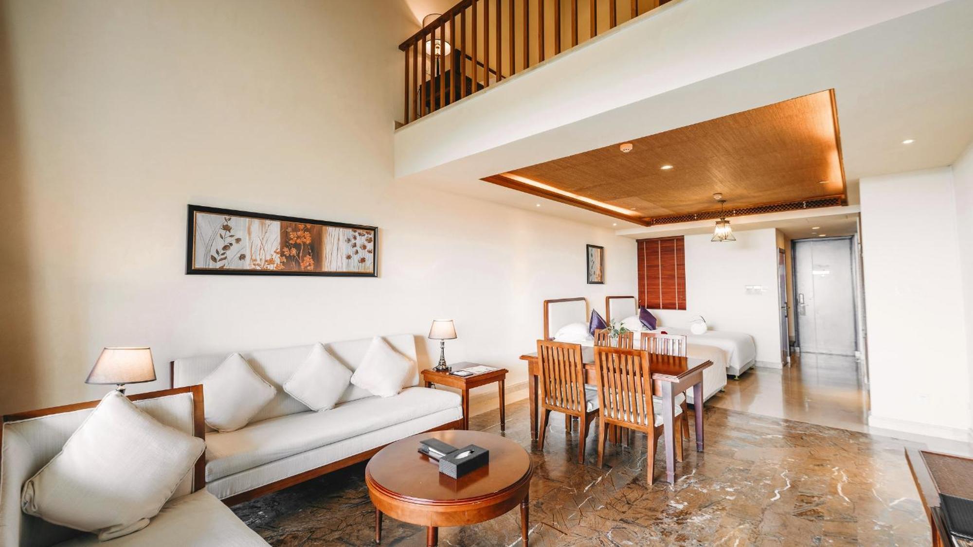 Stony Brook Villa Jianguo Resort Sanya Extérieur photo