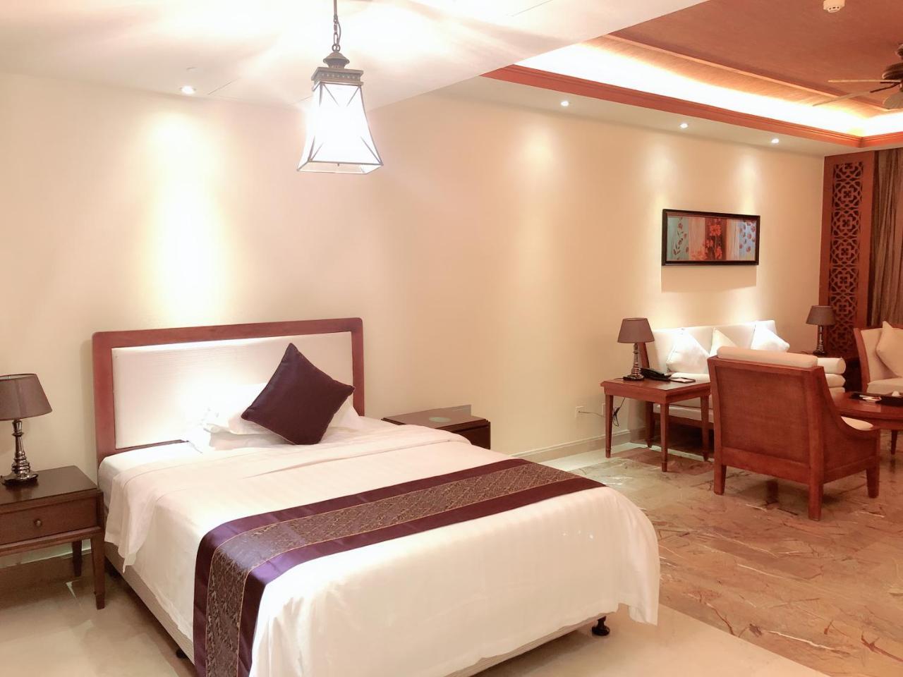 Stony Brook Villa Jianguo Resort Sanya Extérieur photo
